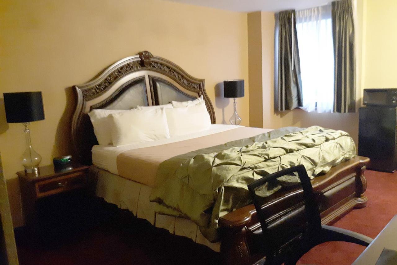 Mclure Hotel วีลลิ่ง ภายนอก รูปภาพ